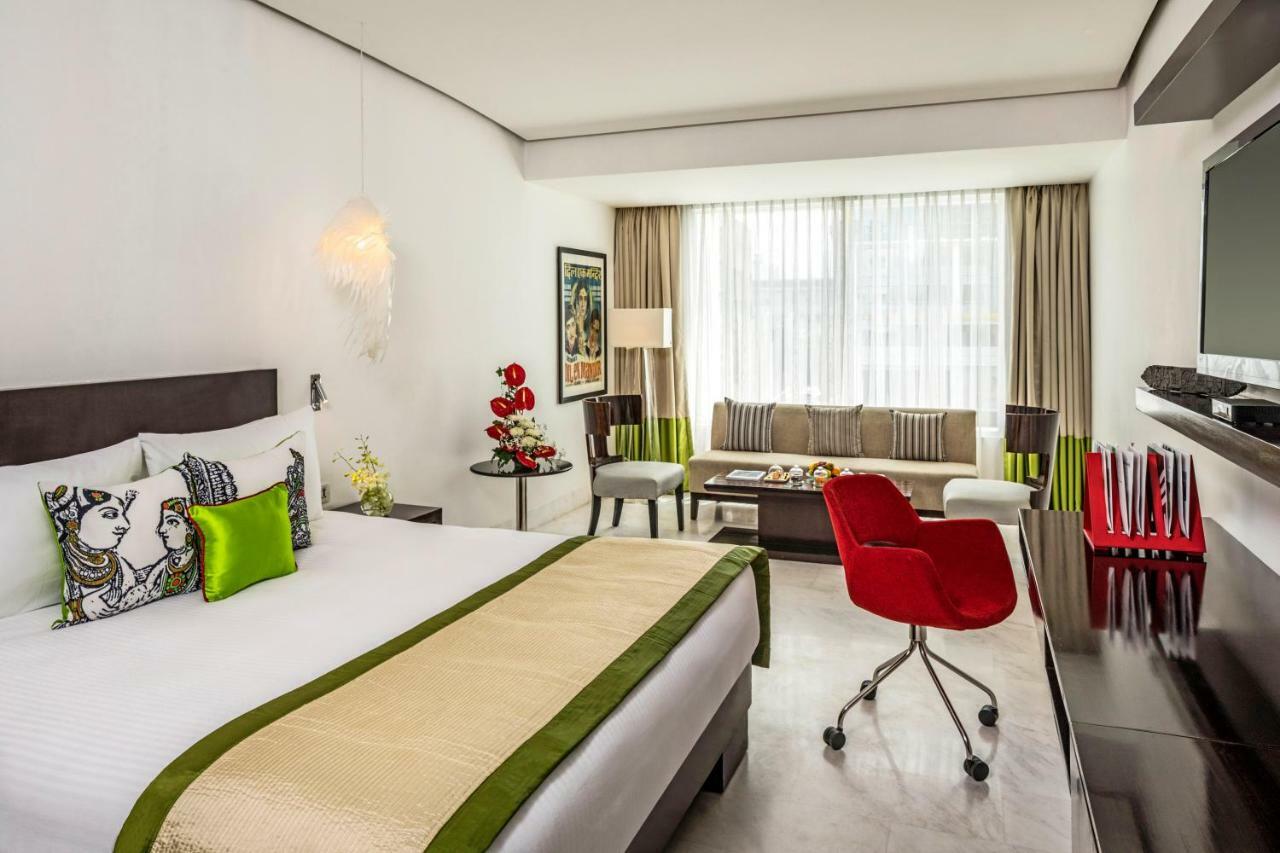 Studio Suite on Airport Transfers Spa service,799215435:JPEG