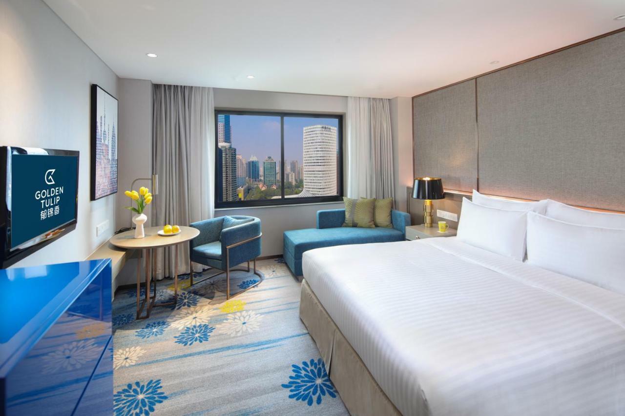 Grand Deluxe King Room