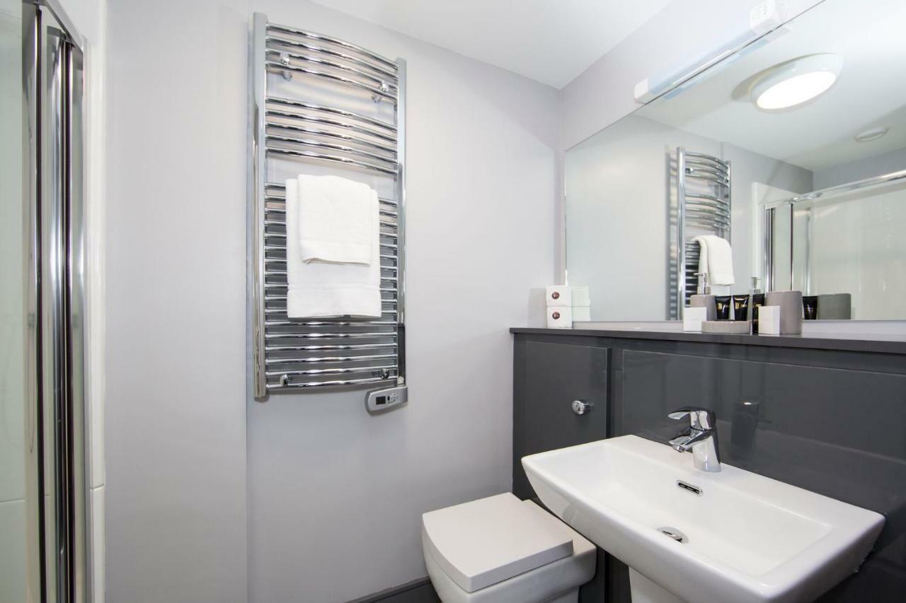 Habitación Triple Confort con ducha