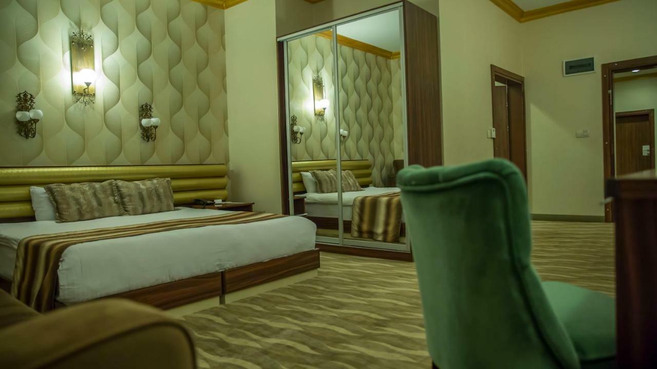Standard Double or Twin Room,809196540:JPEG