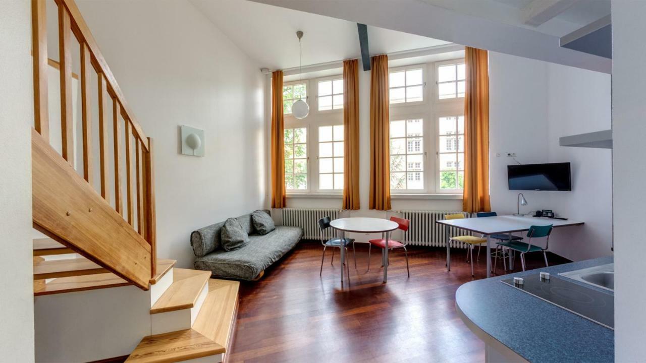 Big Maisonette Studio,1330380563:JPEG