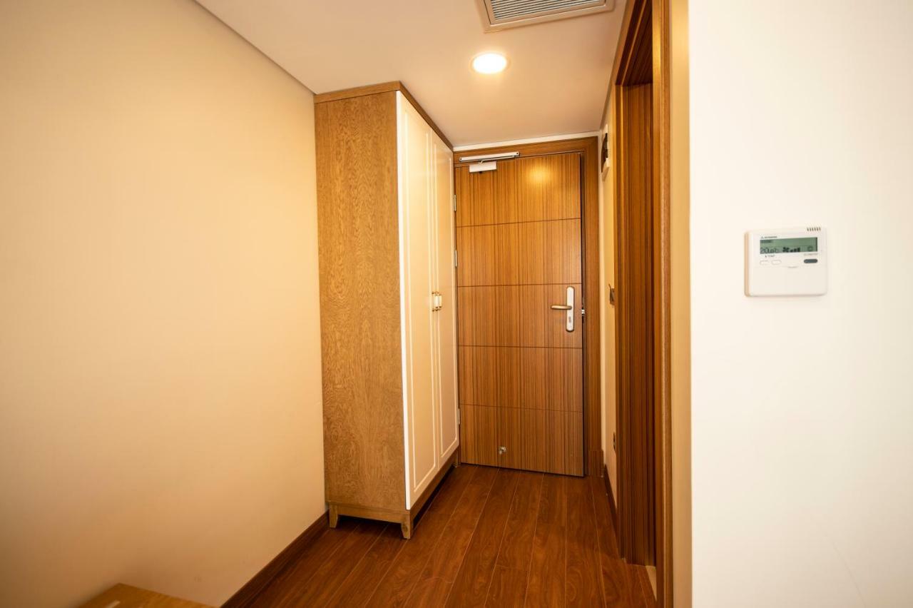 Standard Double Room,805053348:JPEG
