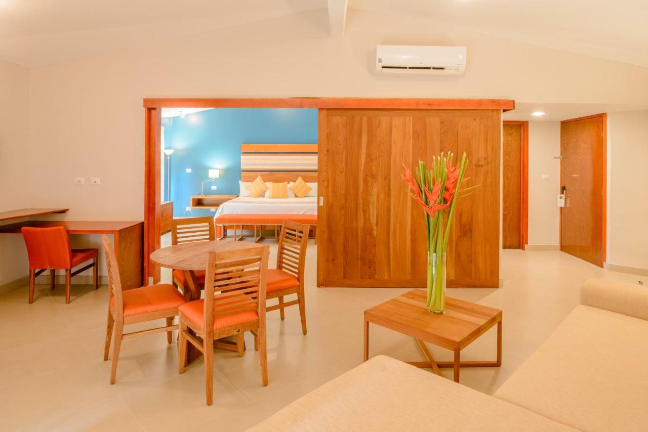 One-Bedroom Suite