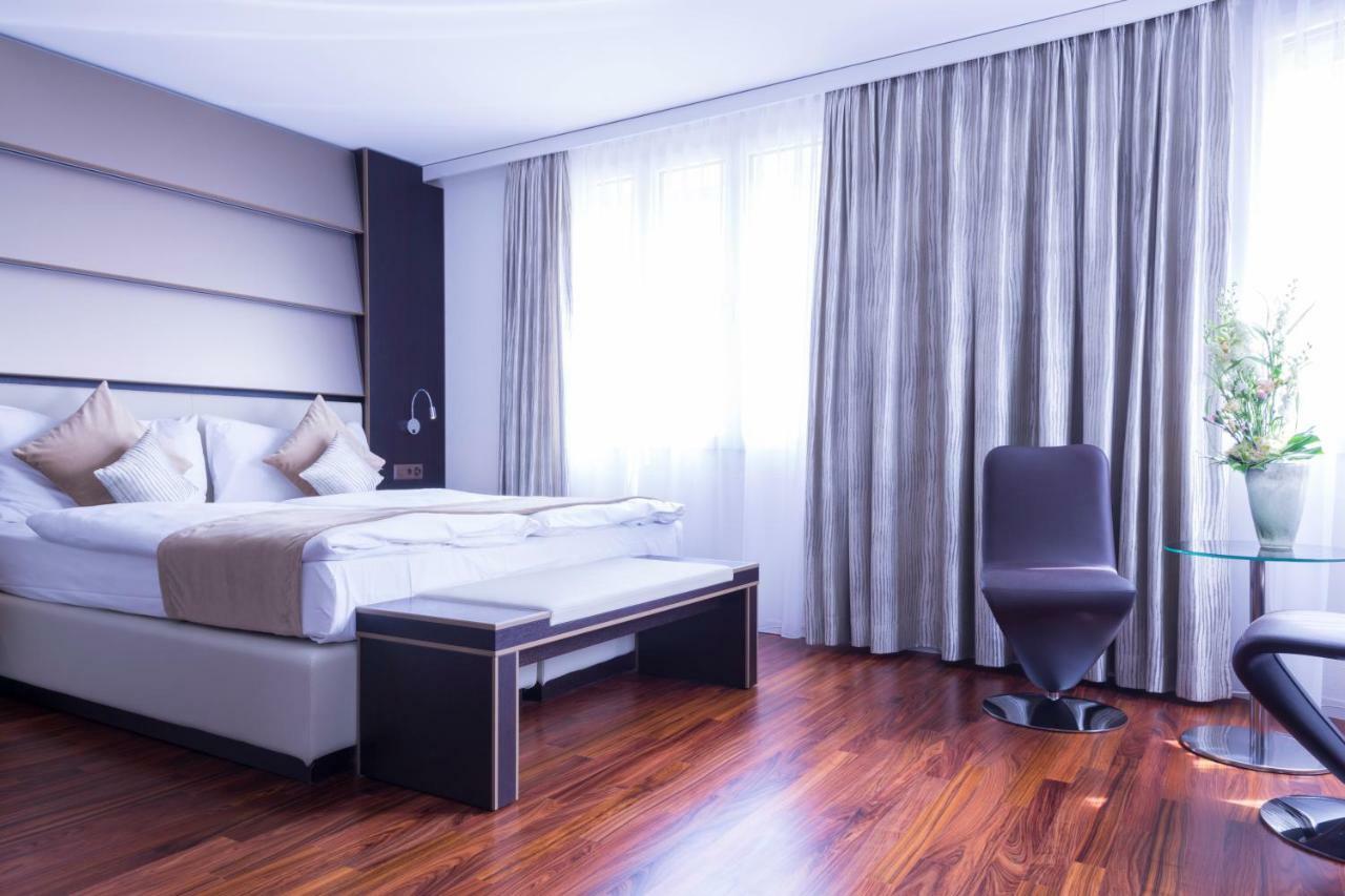Premium Double Room,805986060:JPEG