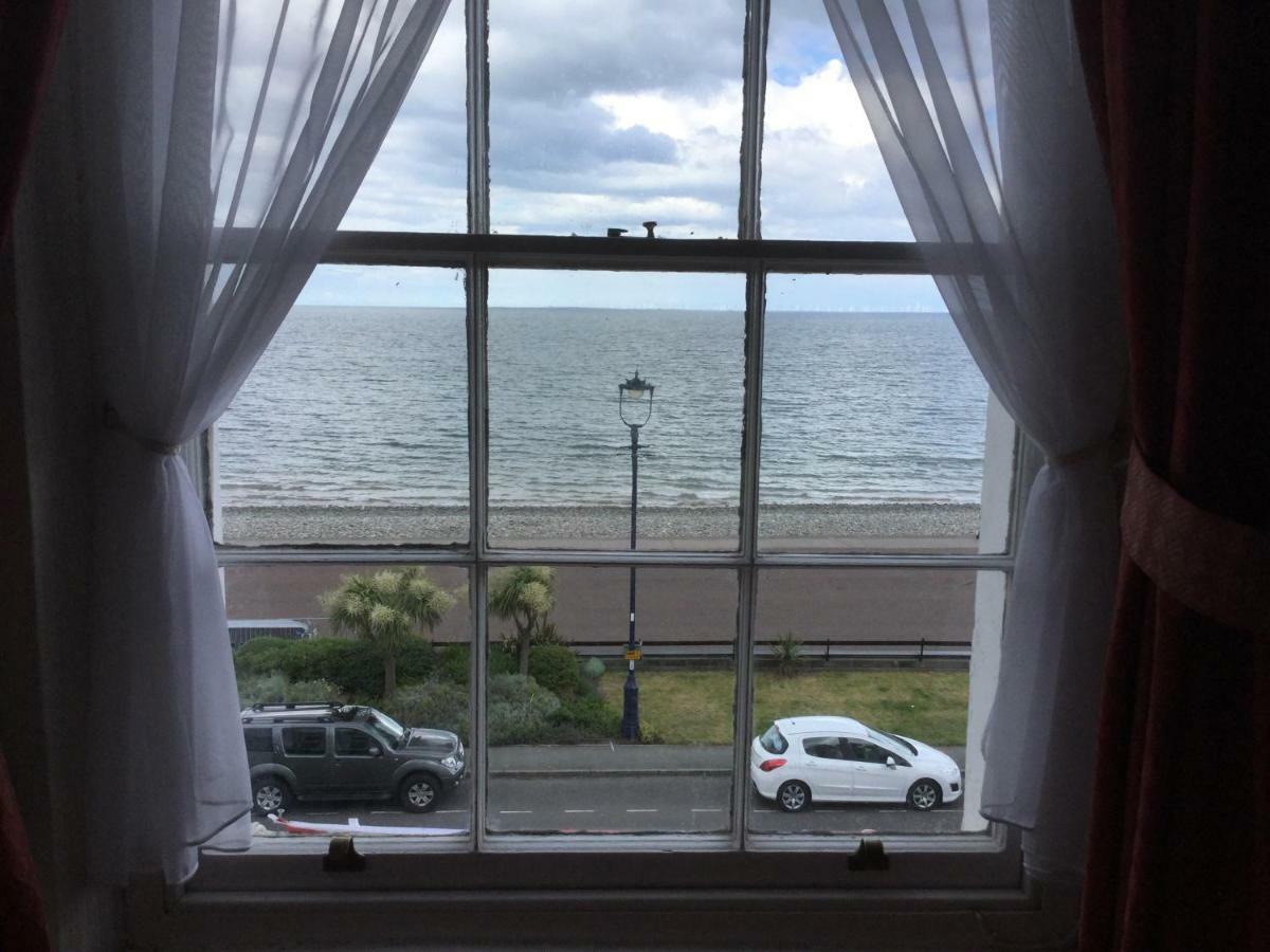 Sea-Facing Quadruple Room