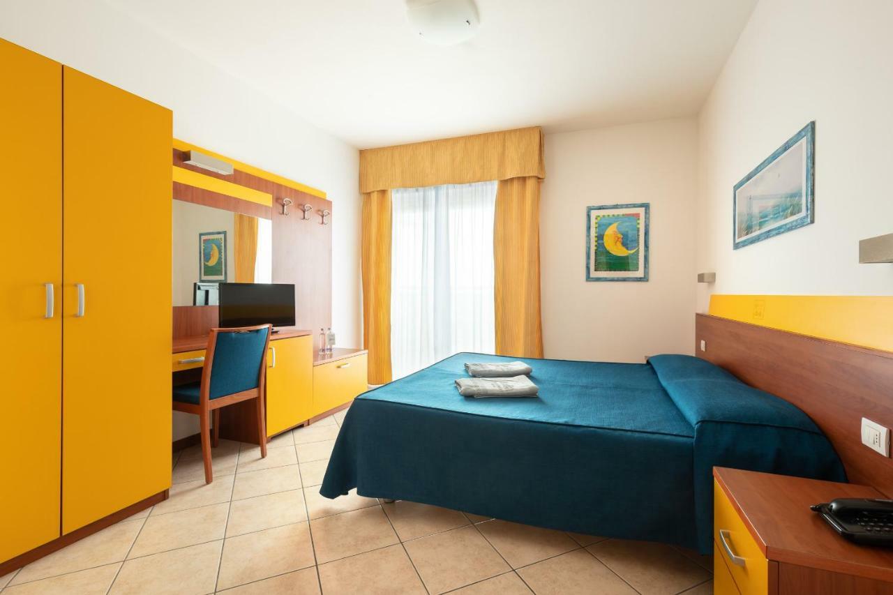 Double or Twin Room Balcony,807222627:JPEG