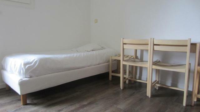 Chambre Familiale avec Douche