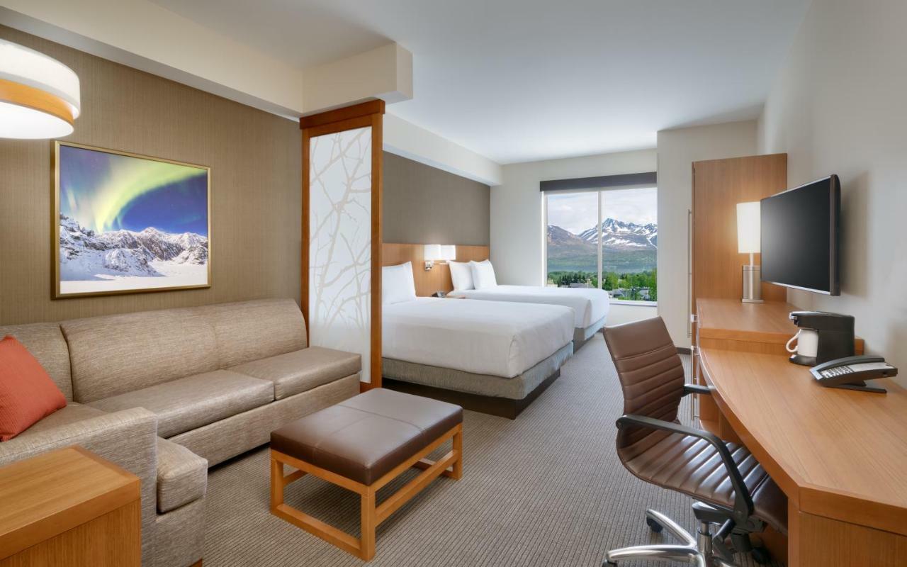 Queen Room with Two Queen Beds with Sofa Bed and Tub - Disability Access