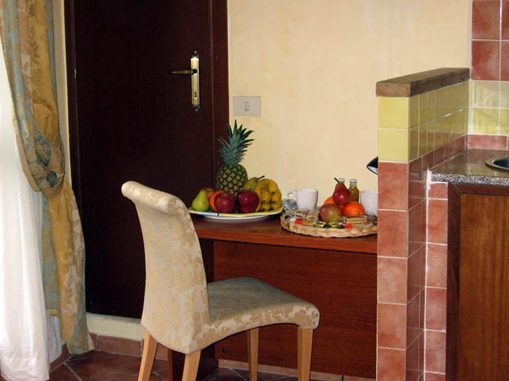 Single Room,1413511340:JPEG