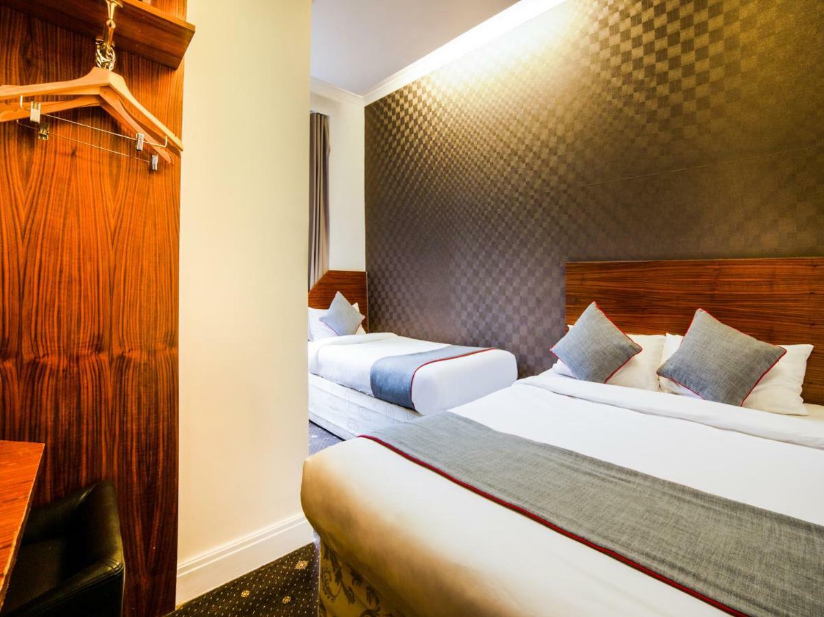 Deluxe Triple Room,833352989:JPEG