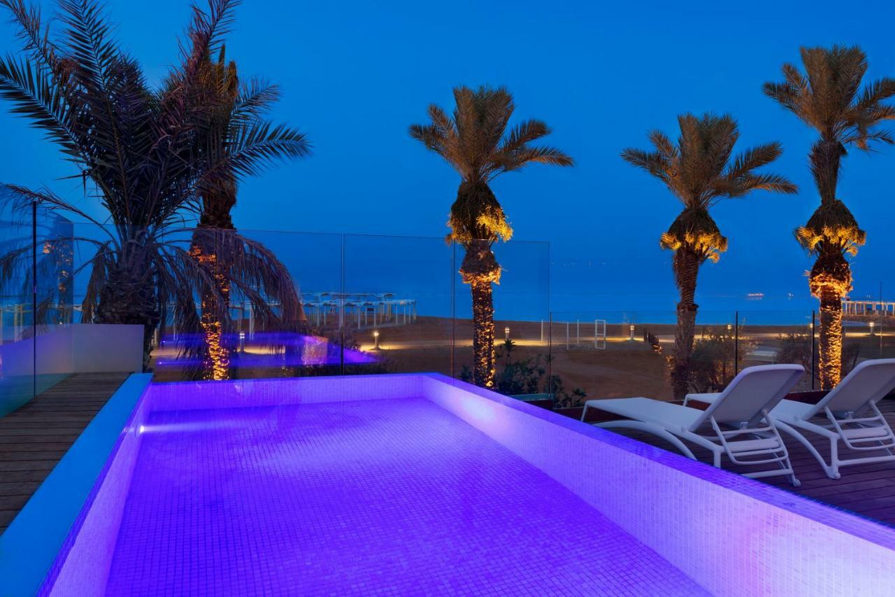 Premium Double Room with Balcony, Private Pool and Sea View