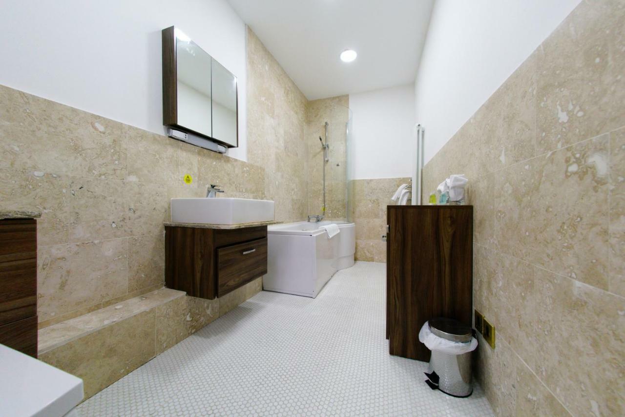 Apartment - Split Level