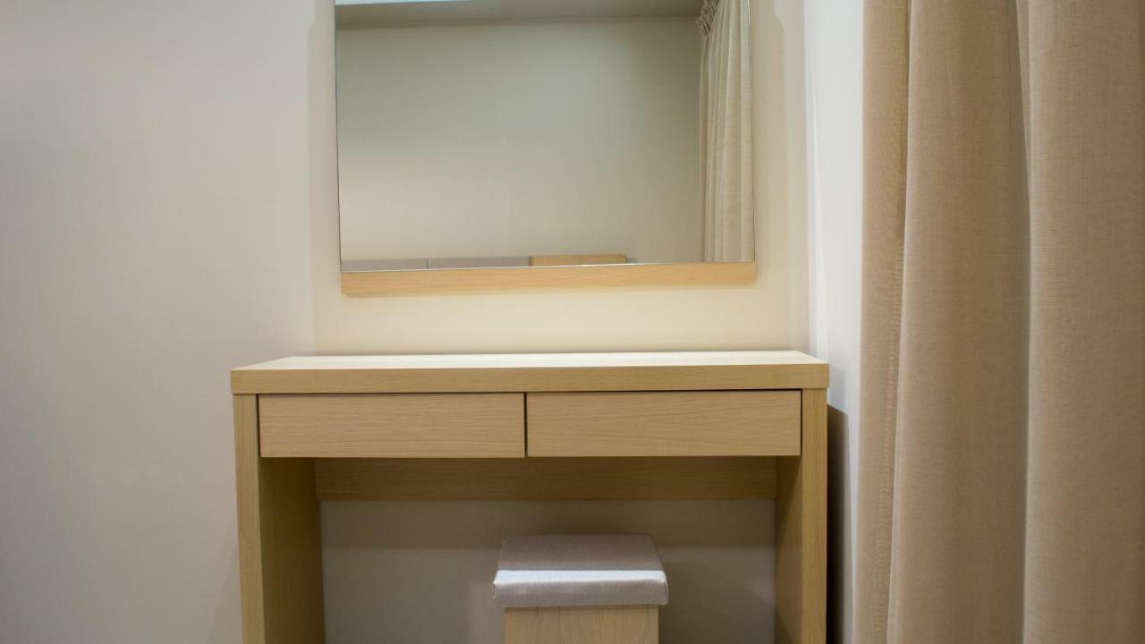 Superior Triple Room,812817840:JPEG