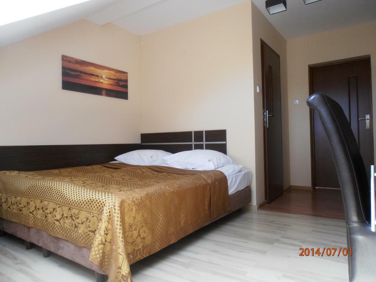 Small Twin Room