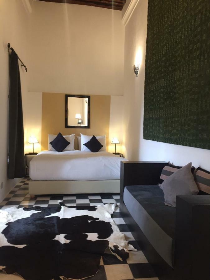 Double Room Soufa,812843979:JPEG