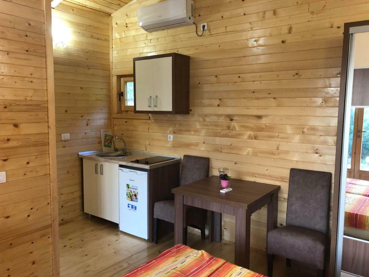 One-Bedroom Bungalow
