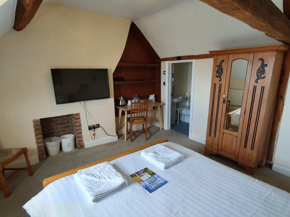 Queen Room with Sea View