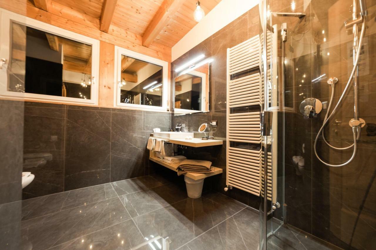 Junior Suite with Balcony