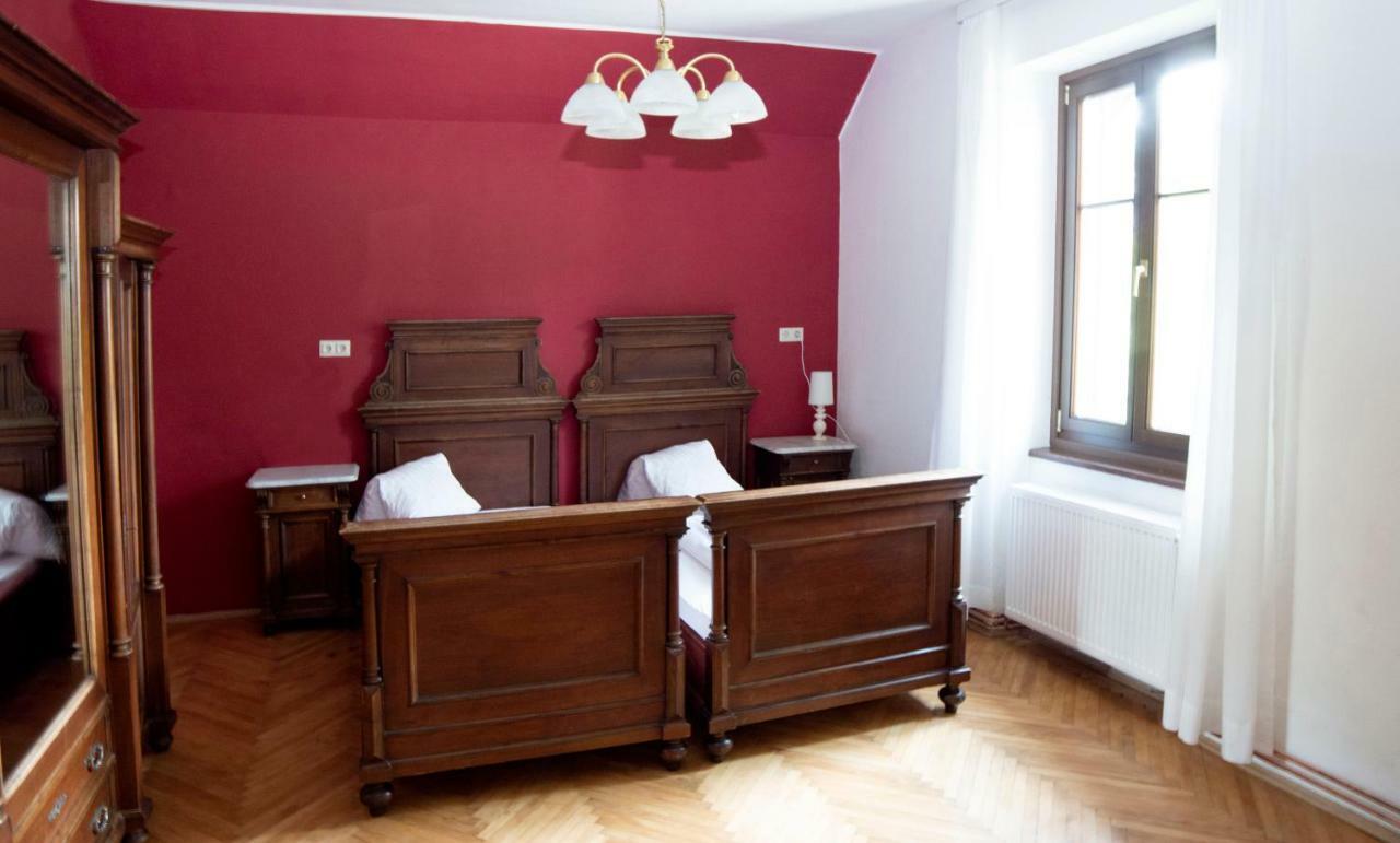 Apartment mit 1 Schlafzimmer mit Balkon und Gartenblick