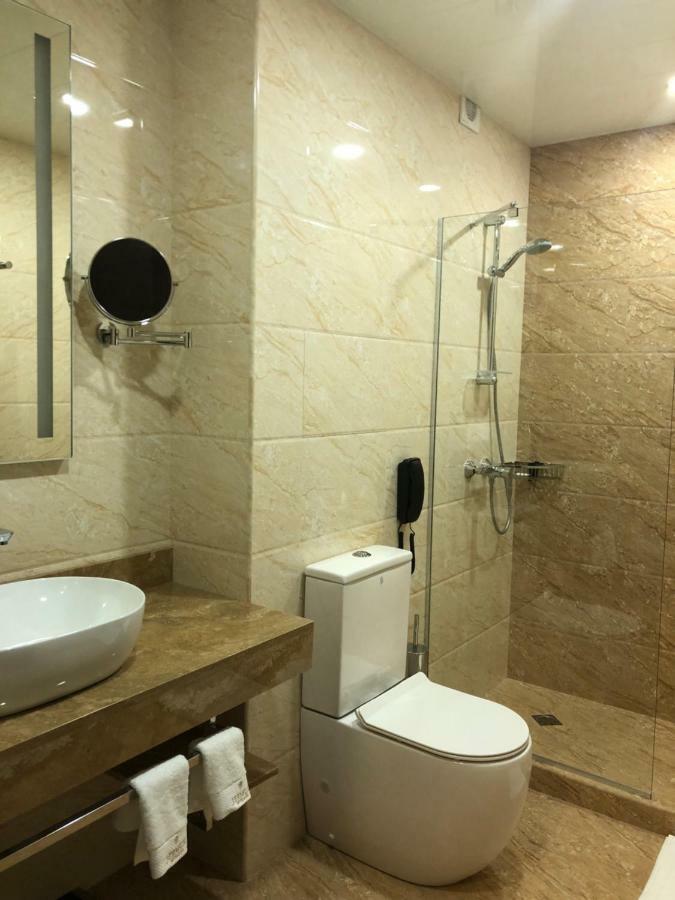 Double or Twin Room Balcony-Treatment