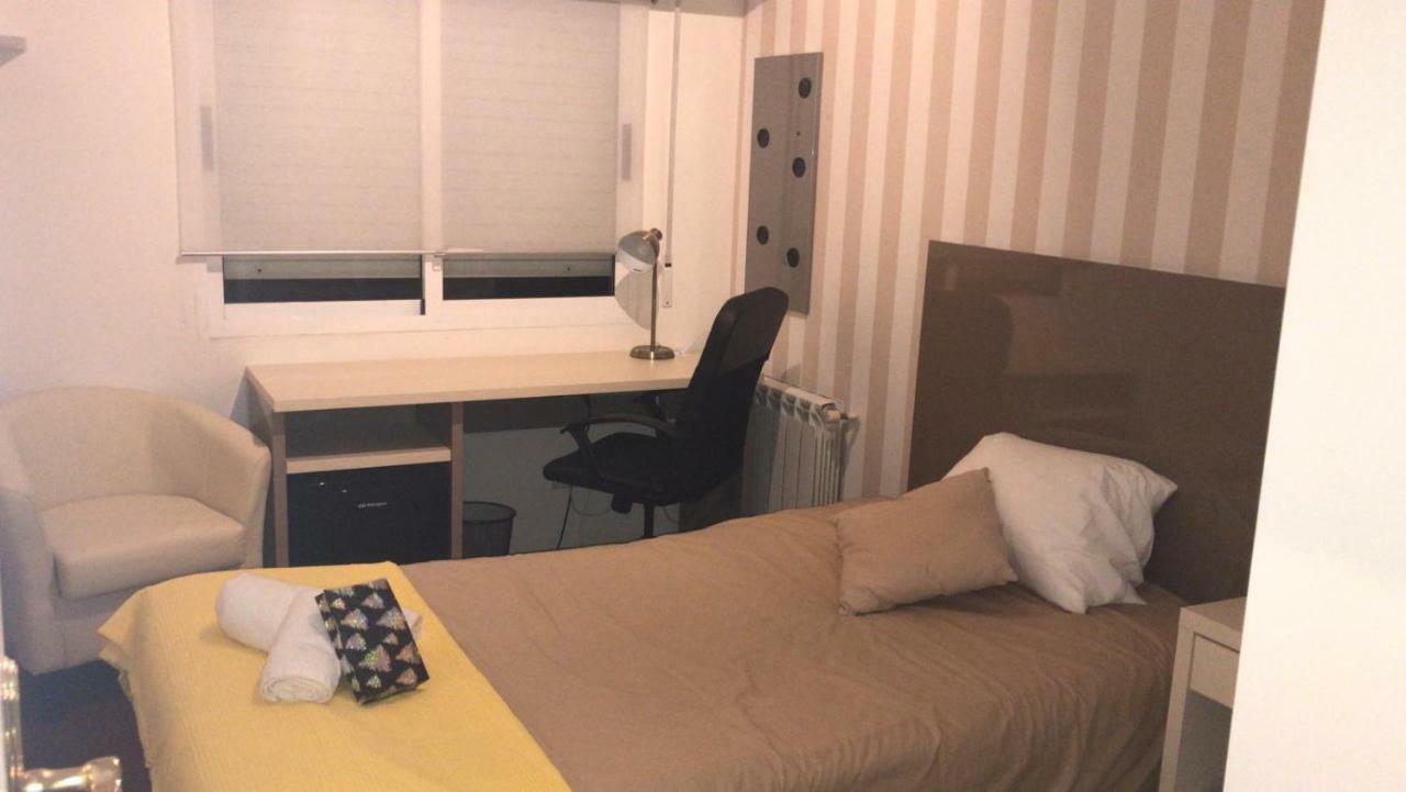 Habitación Individual con baño compartido