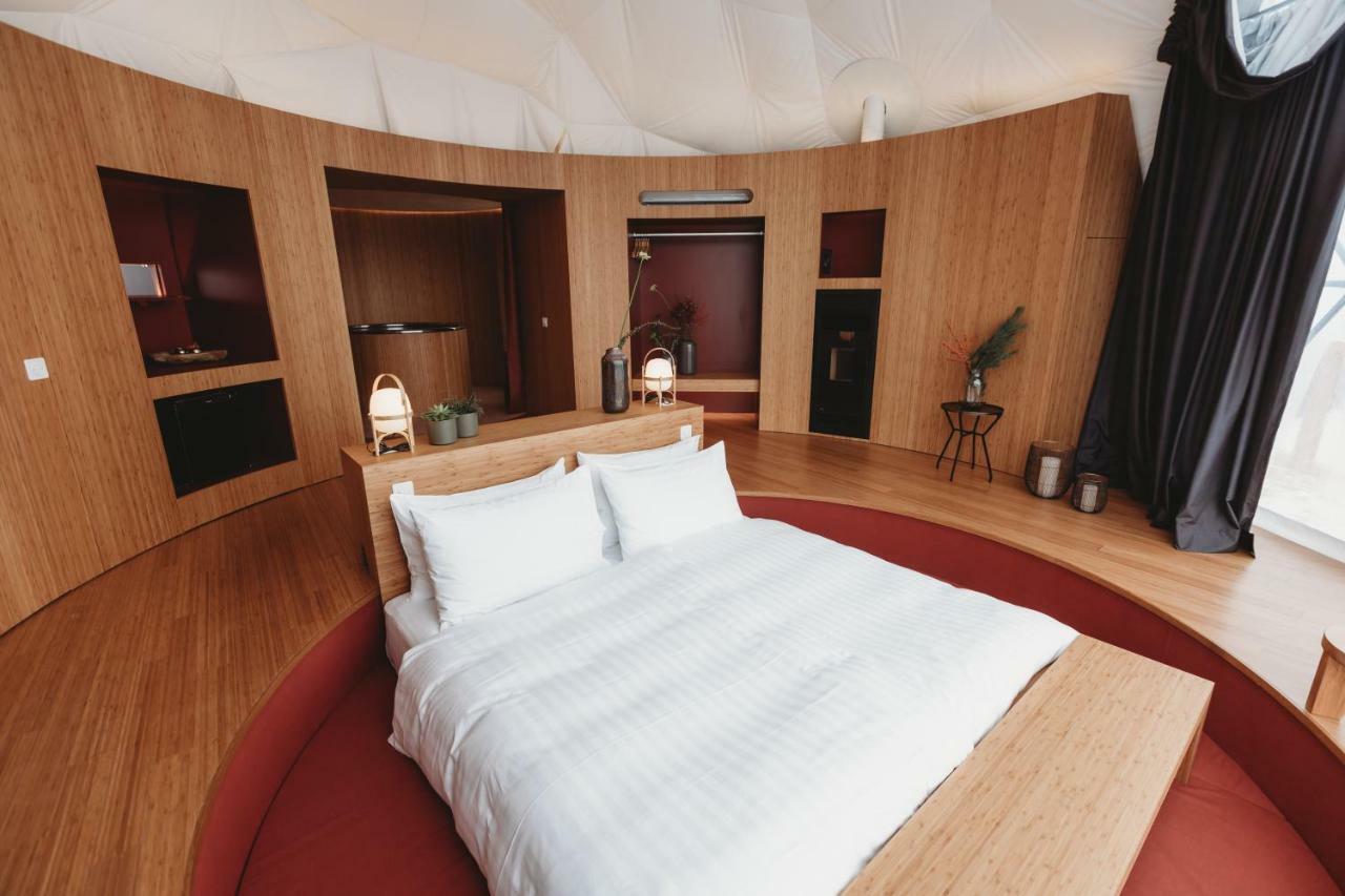 Zen Pod Suite