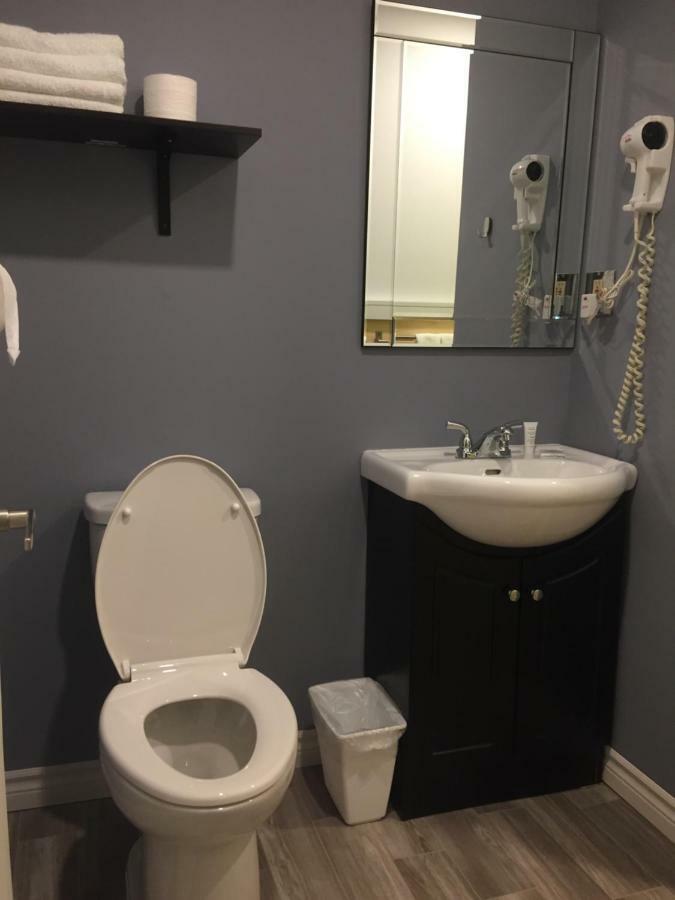 Queen Suite