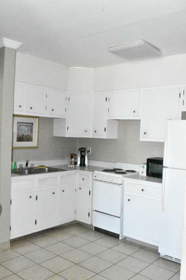 Two-Bedroom Queen Suite,815643026:JPEG