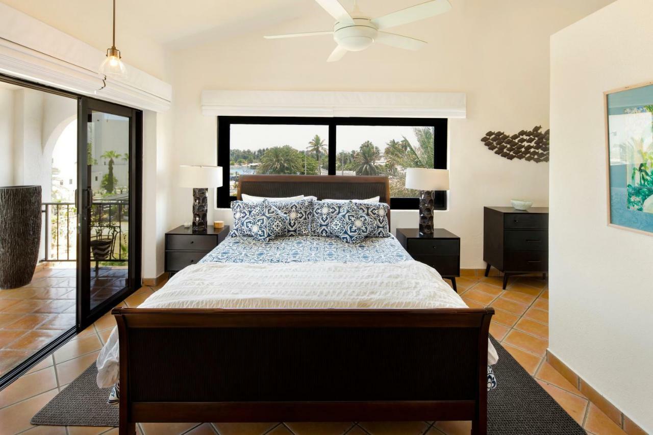Double Room with Partial Sea View