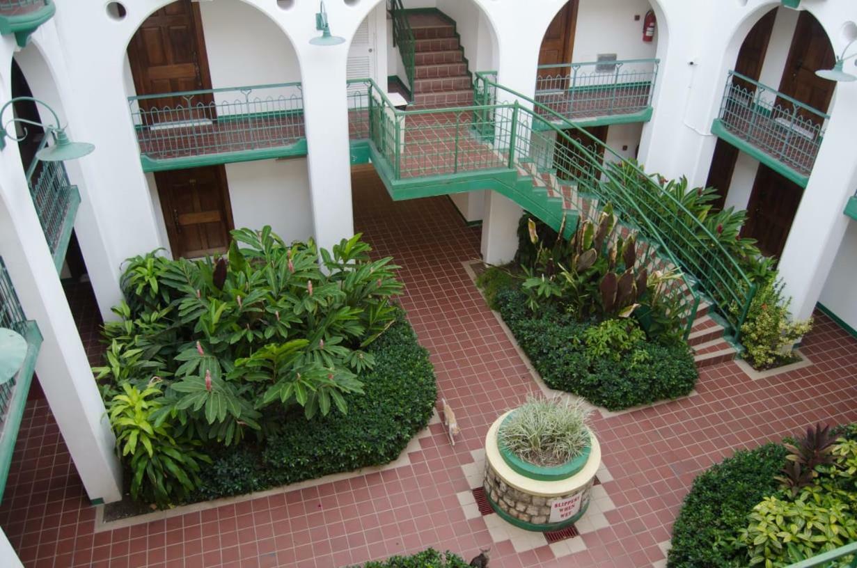 Apartment Garden View