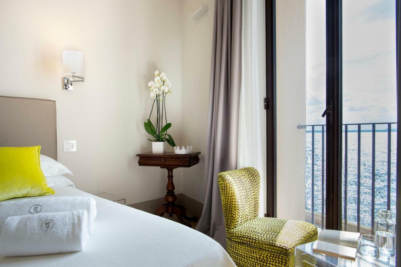 Classic Double Room with Partial Sea View