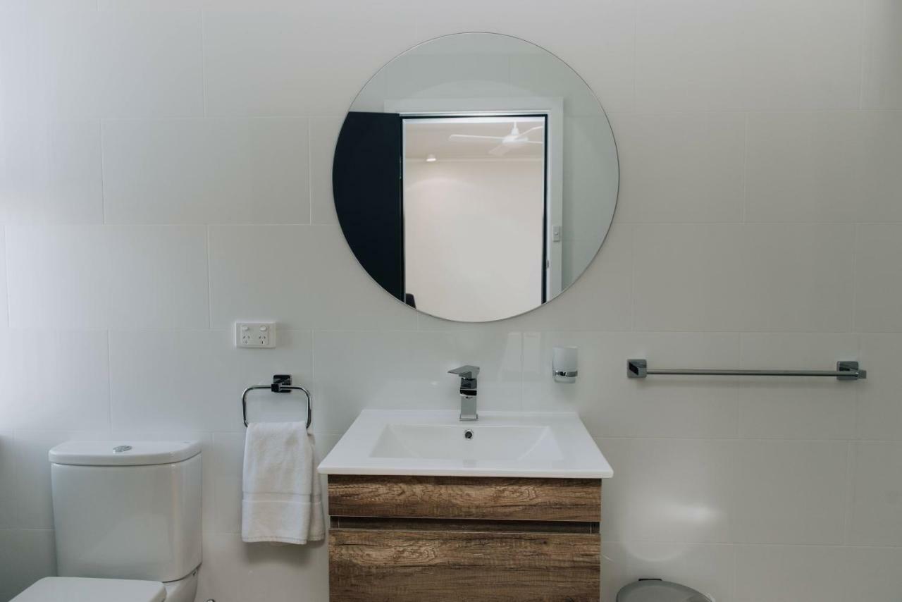 Single Room with Private Bathroom