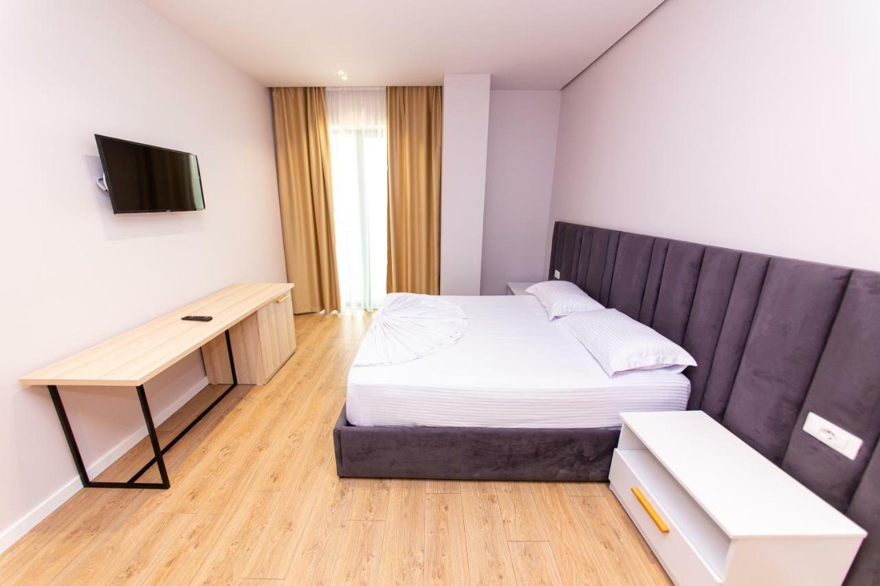 Double or Twin Room with Sea View and French Balcony
