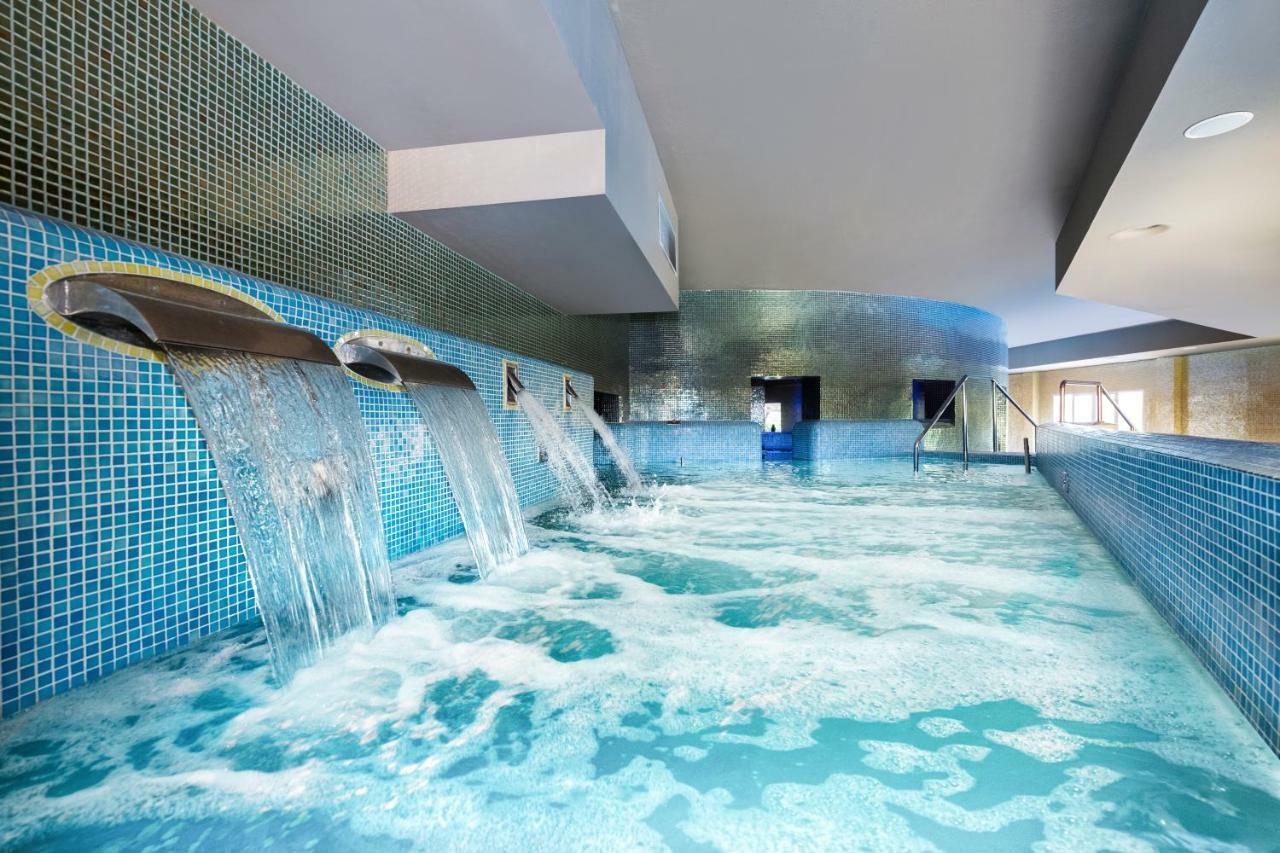 Deluxe Driepersoonskamer met Toegang tot de Spa