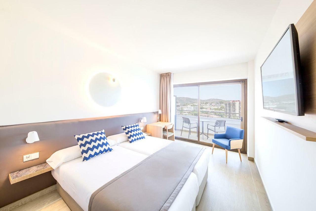 Single Room with Sea View,893408815:JPEG