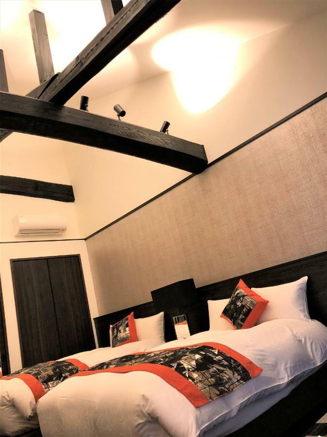 Economy Twin Room