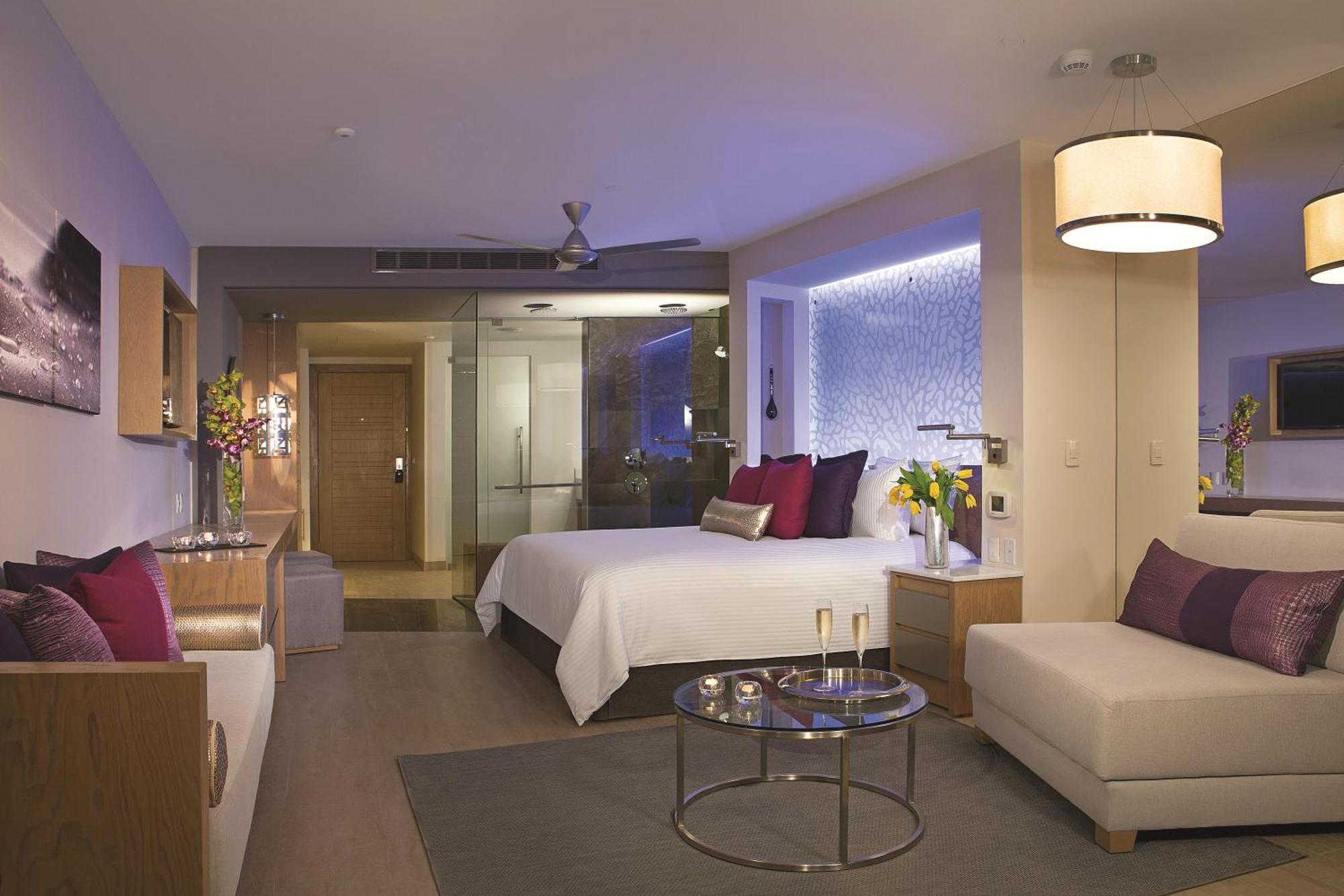 Xhale Club Junior Suite met Kingsize Bed en Uitzicht op de Oceaan