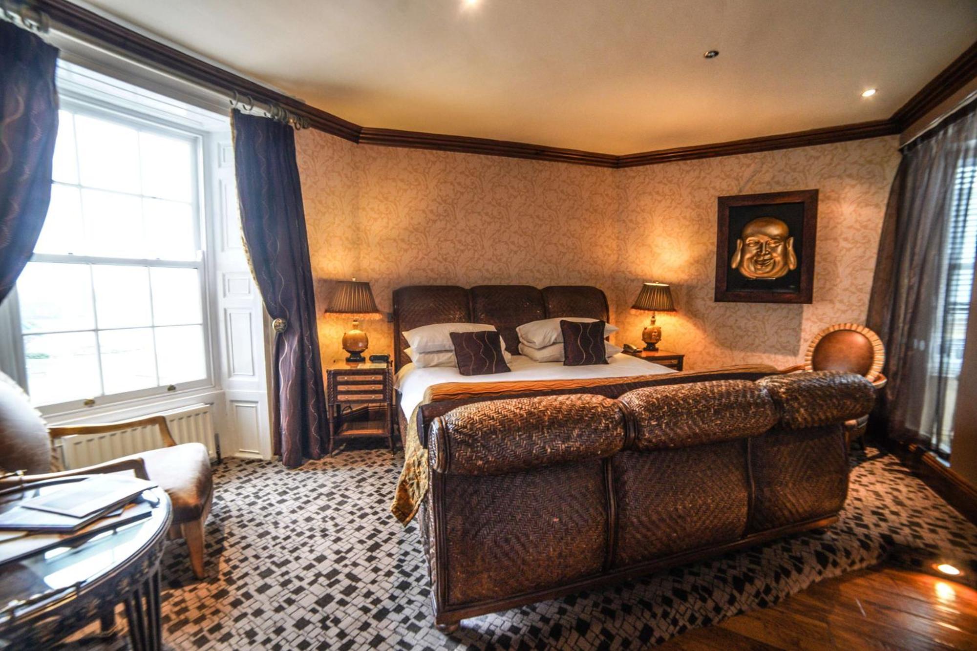 Premier Room