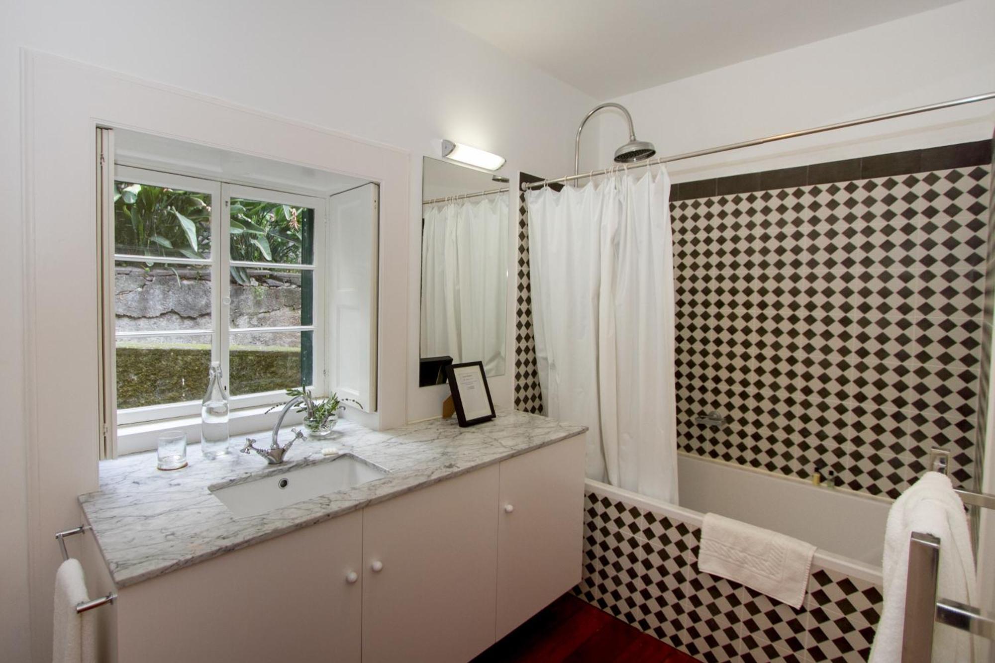 Double Room,1742934742:JPEG
