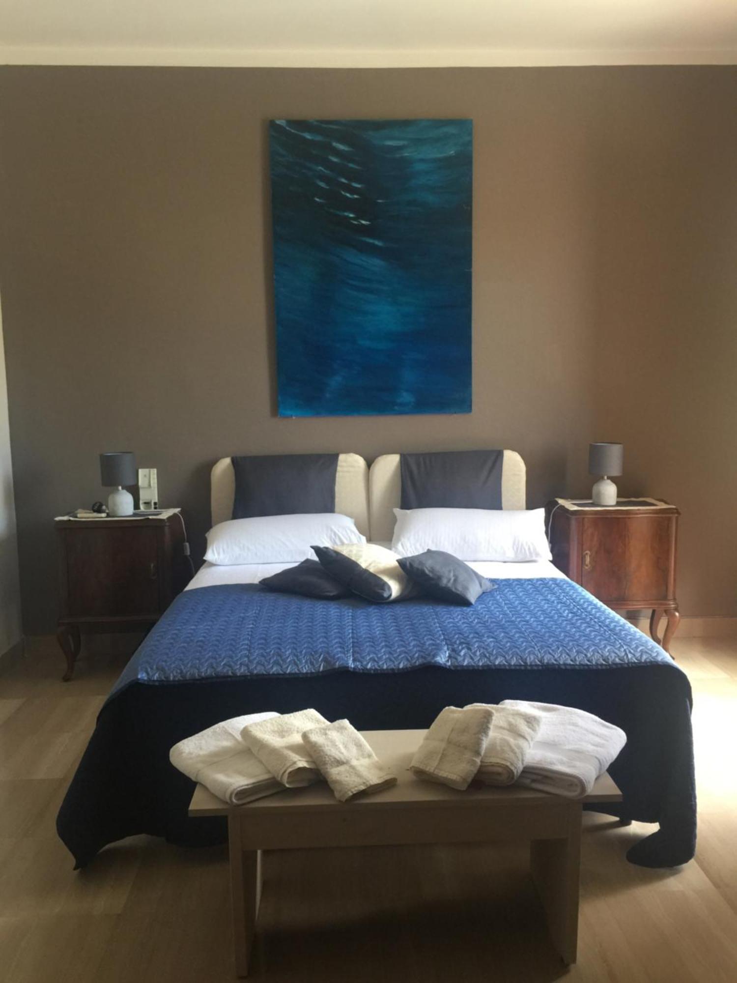 Chambre Lit King-Size avec Balcon