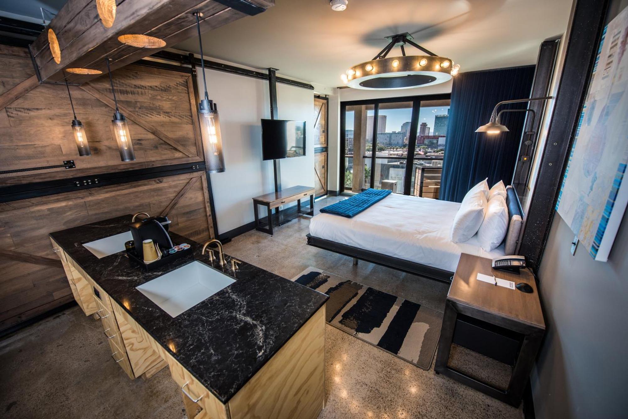 Suite Balcony