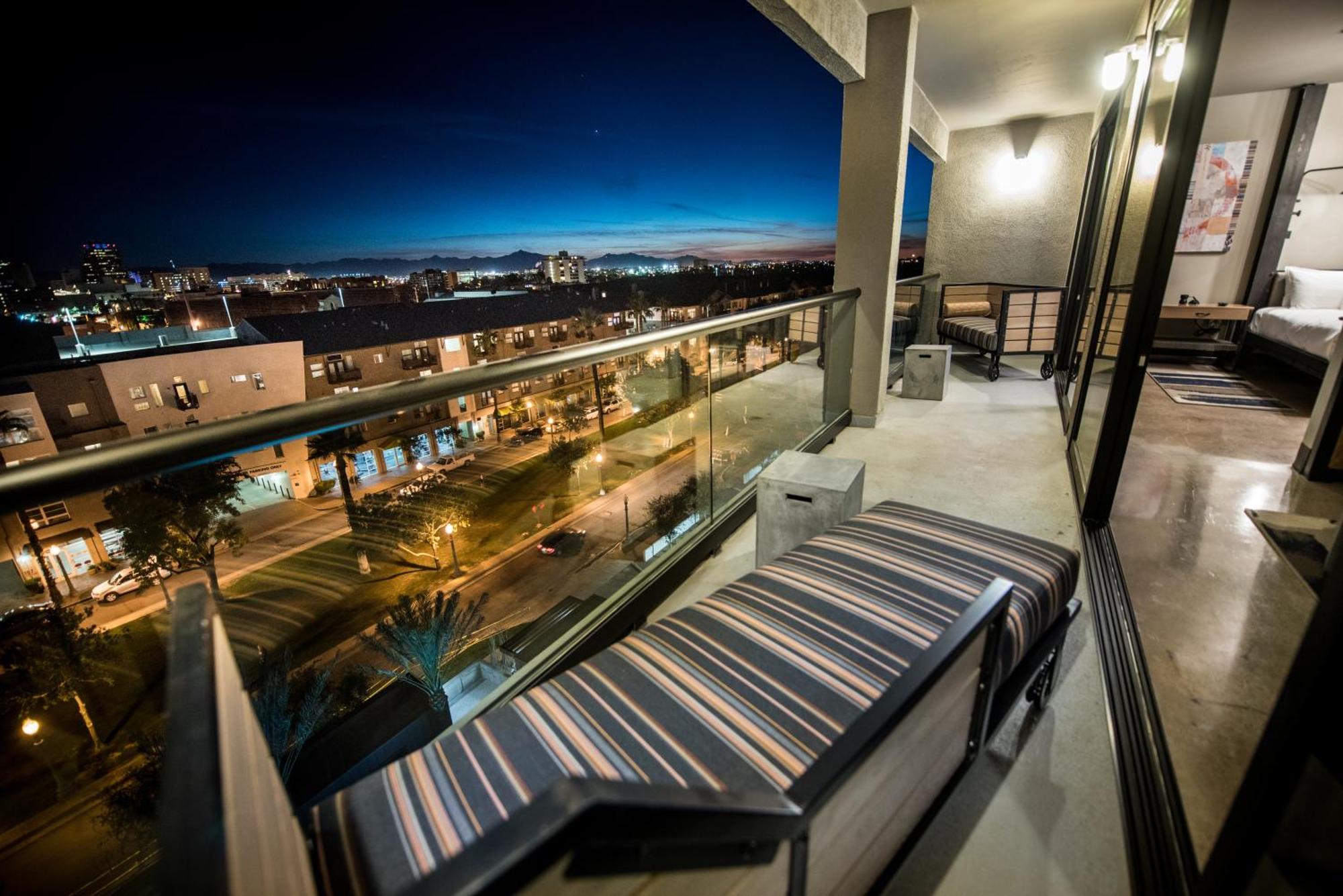 Suite Balcony