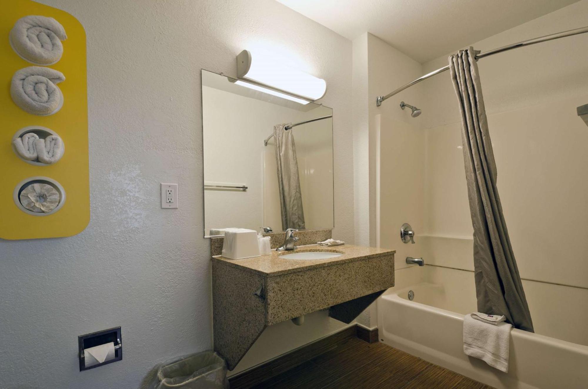 Quadruple Room - Smoking