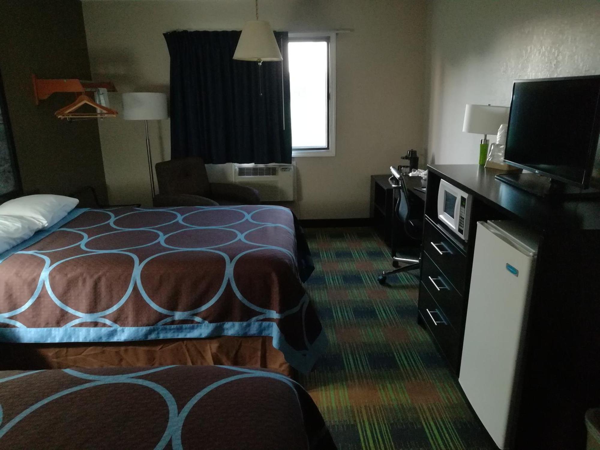 Double Room with Two Double Beds - Disability Access/Non-Smoking