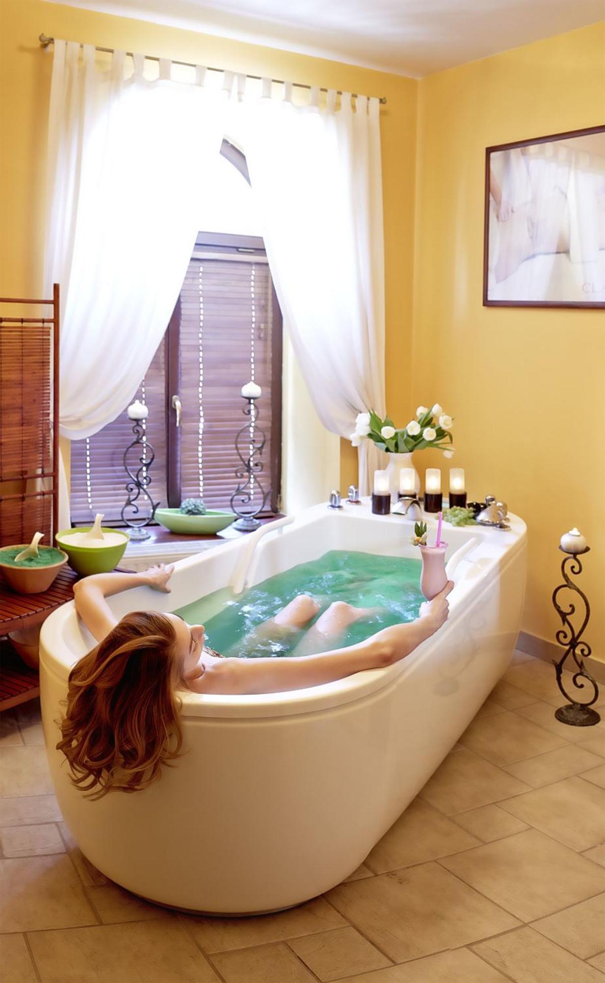 Economy Double Room with Spa Package