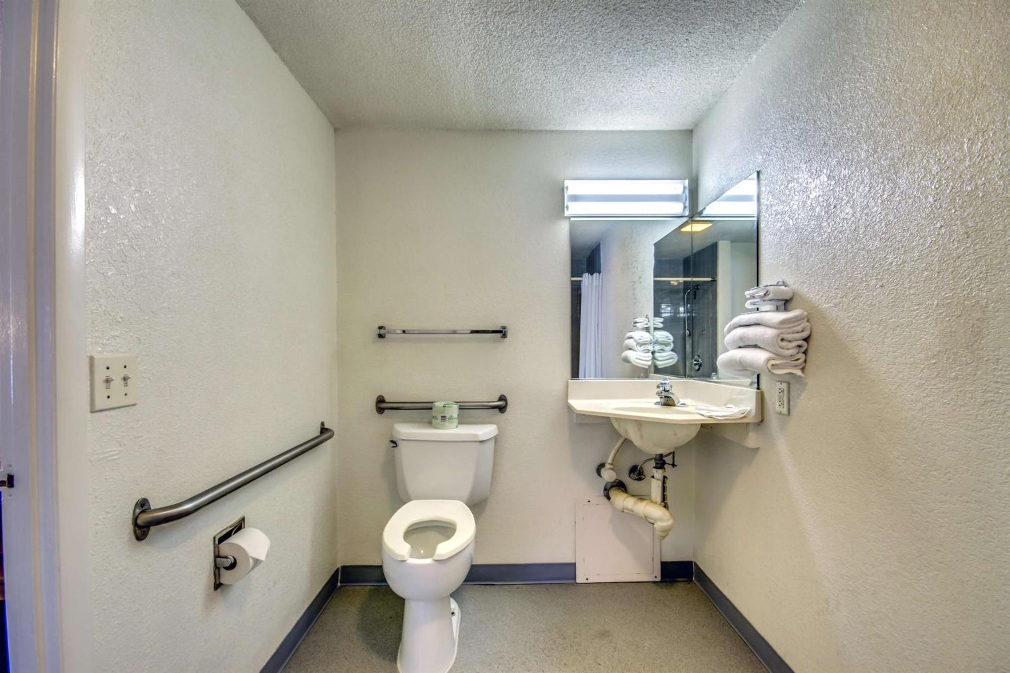 Quadruple Room - Disability Access