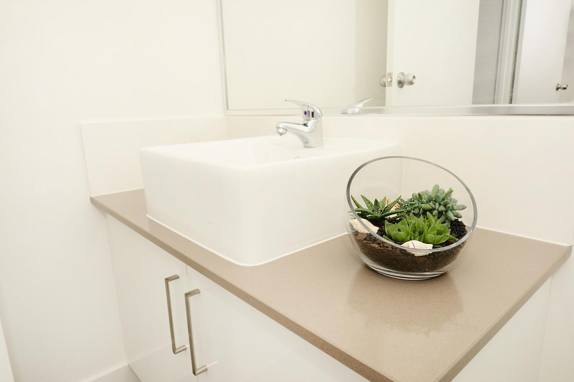 Two-Bedroom Apartment - Unserviced