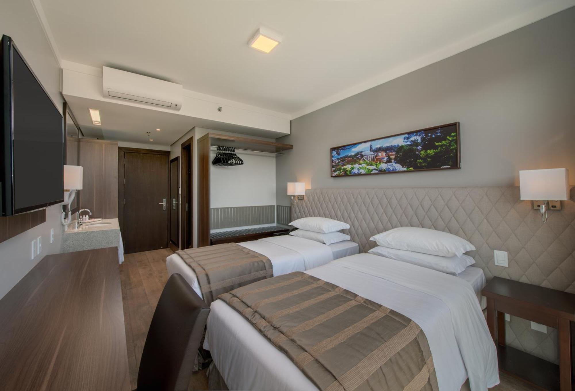 Quarto Duplo Superior (2 Pessoas)