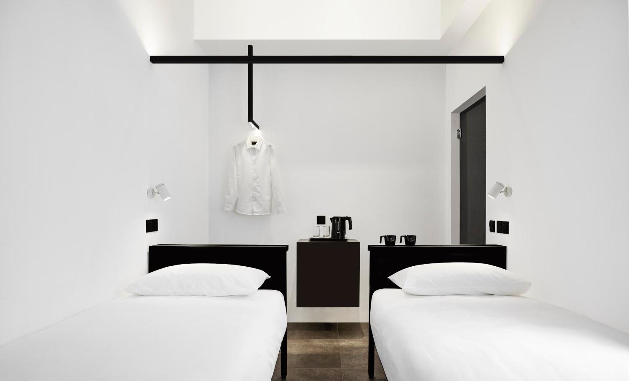 Twin Room,1220989474:JPEG