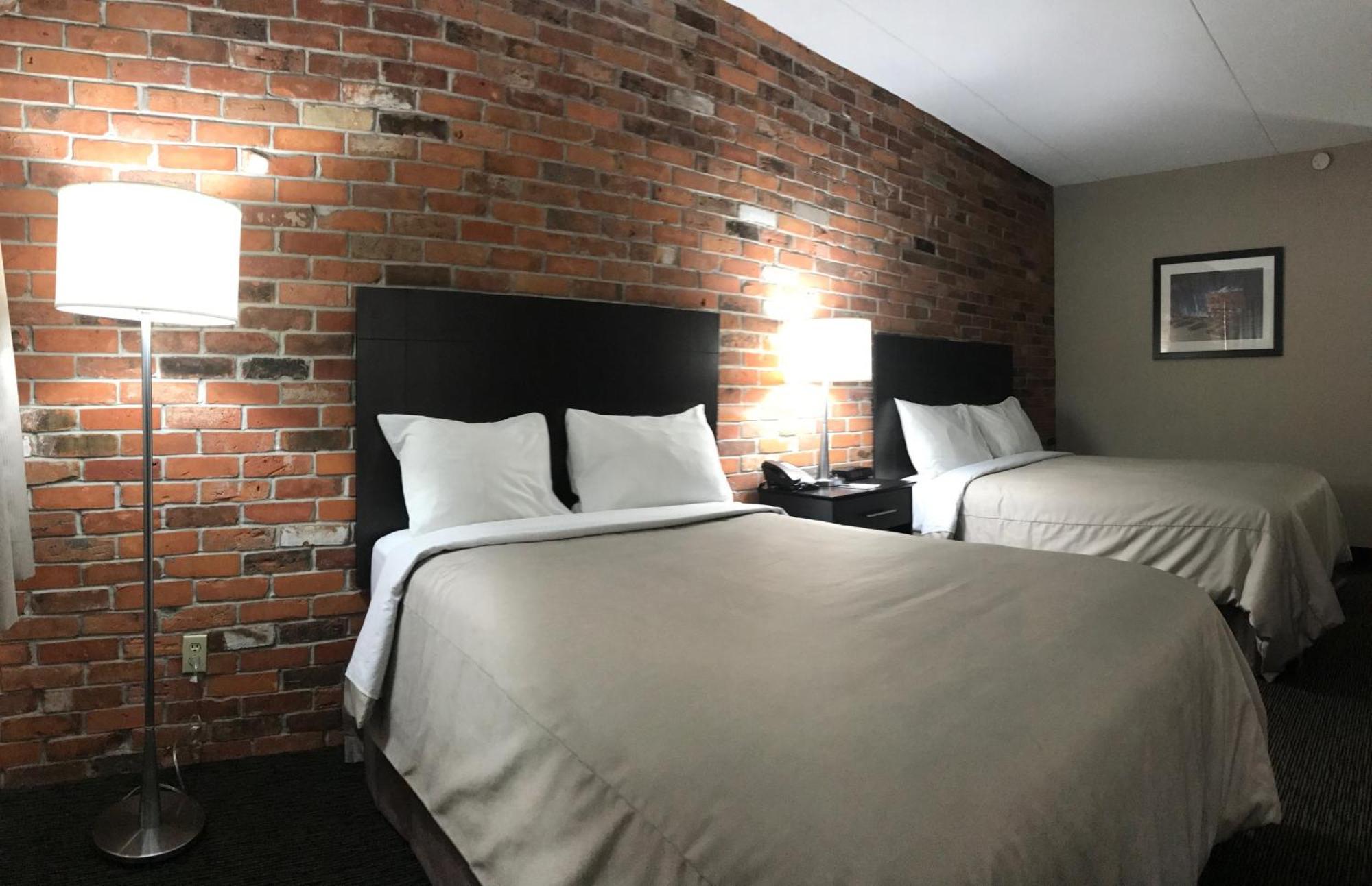 Double Room with Two Double Beds - Non-Smoking